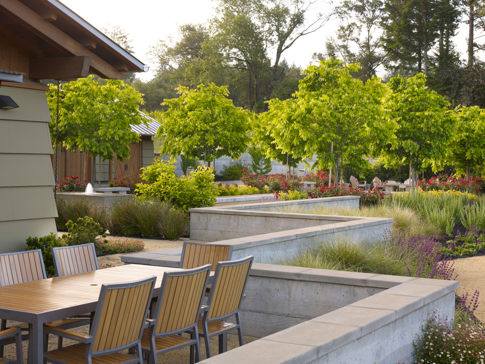 Healdsburg contemporary craftsman compound Traditional Landscape