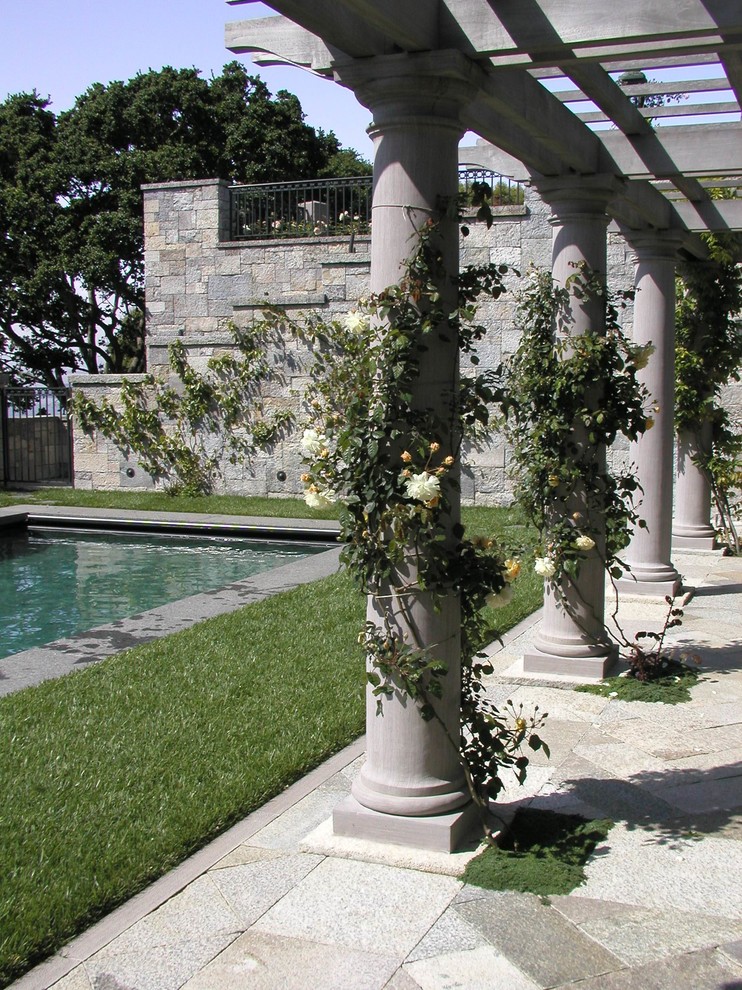 Foto de jardín clásico con jardín vertical