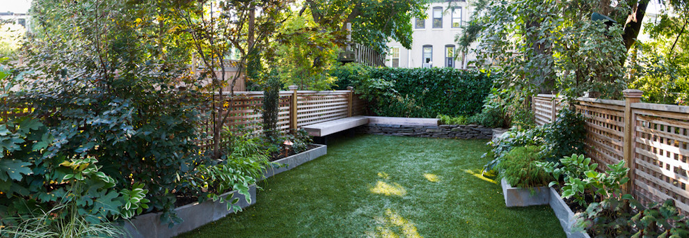 Contemporary garden in New York.