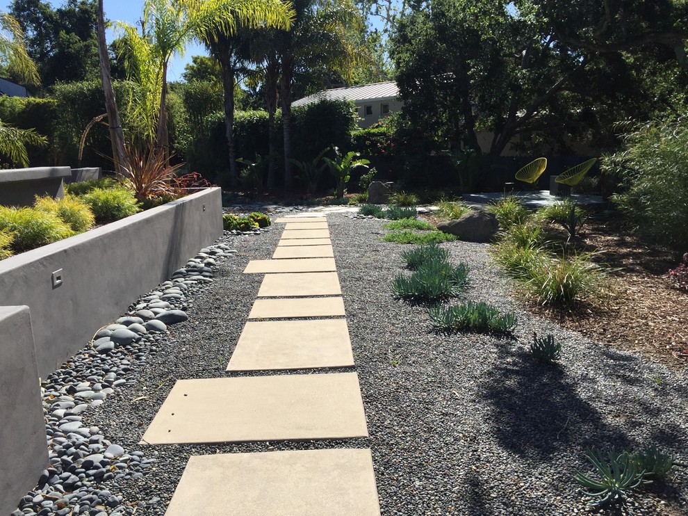 Moderner Garten in Santa Barbara