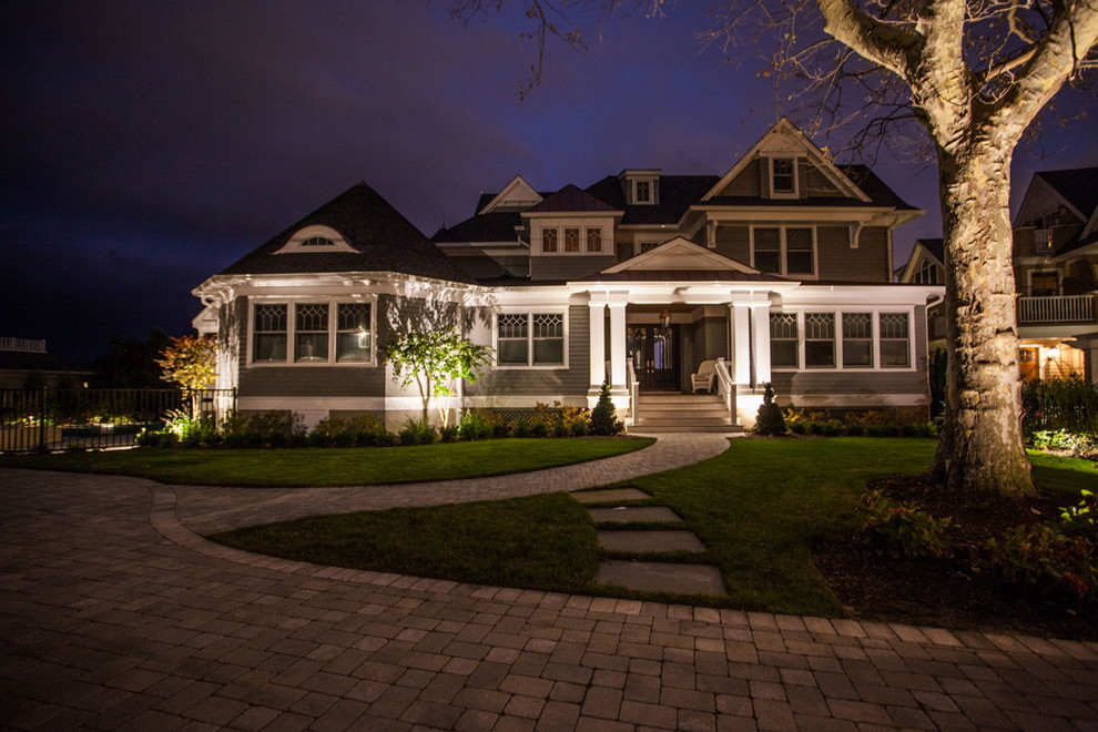 Home by the water Beach Style Landscape New York by By Design