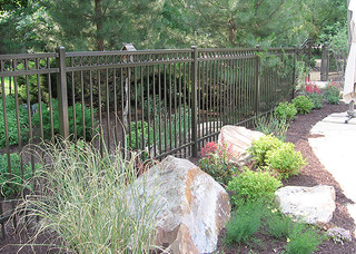 Iron Fences - Klassisch - Garten - Denver - von Split Rail Fence Co