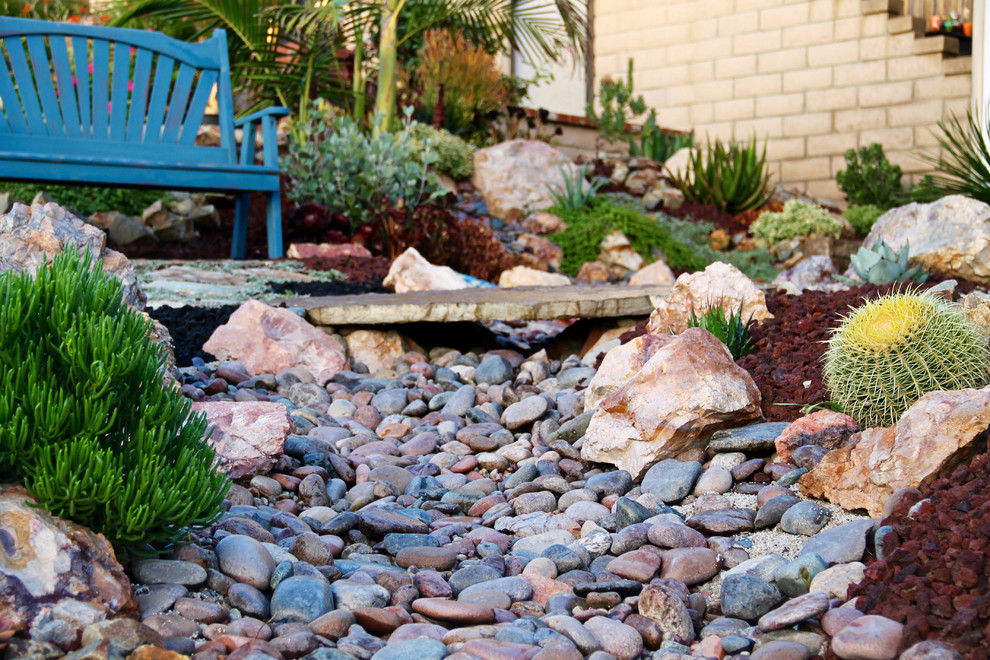 Lake Forest HOA Home Front Yard Remodel with Drought Tolerant Succulent ...