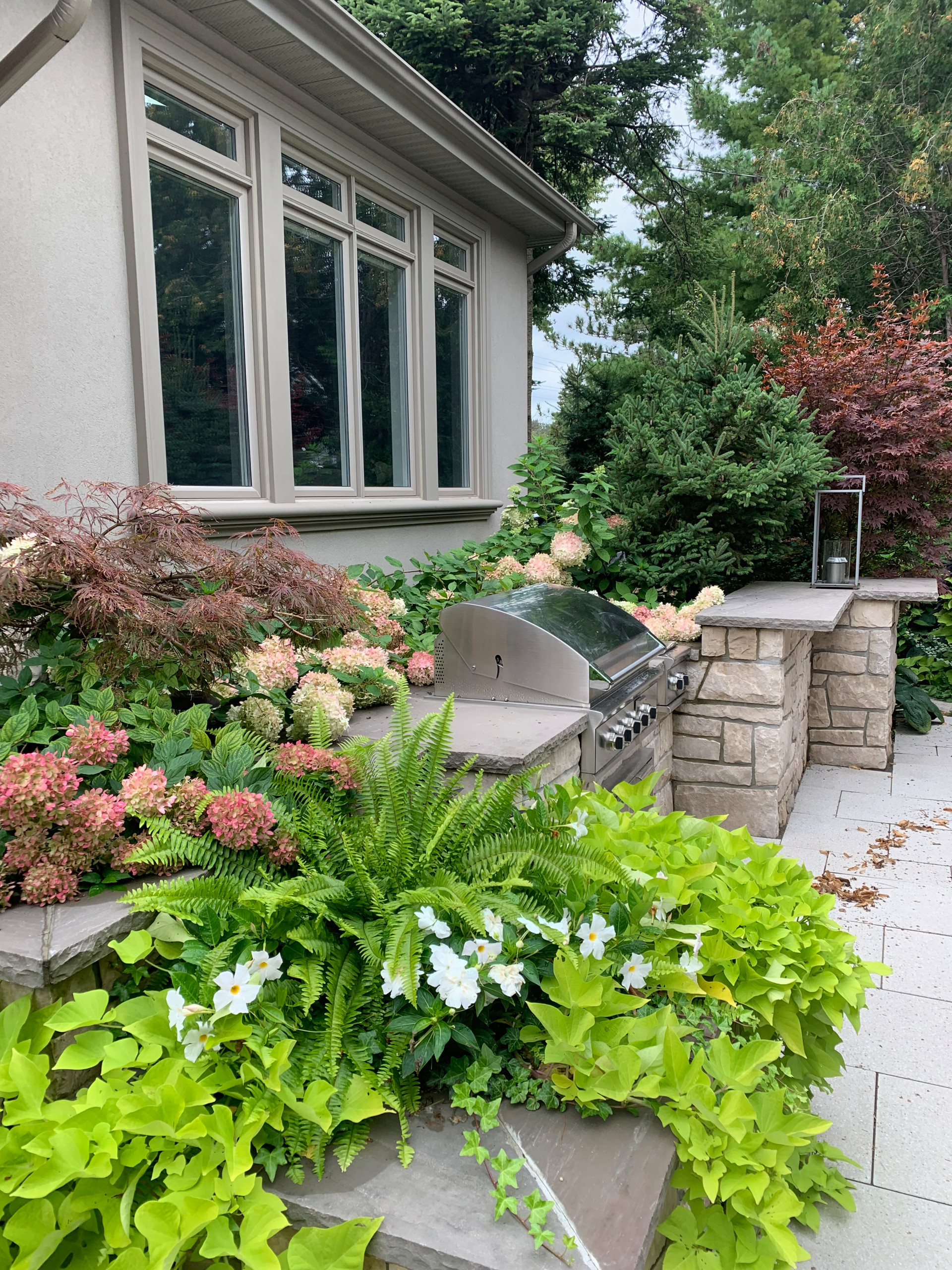 springhetti custom outdoor living on 75 Beautiful Privacy Landscaping Pictures Ideas April 2021 Houzz