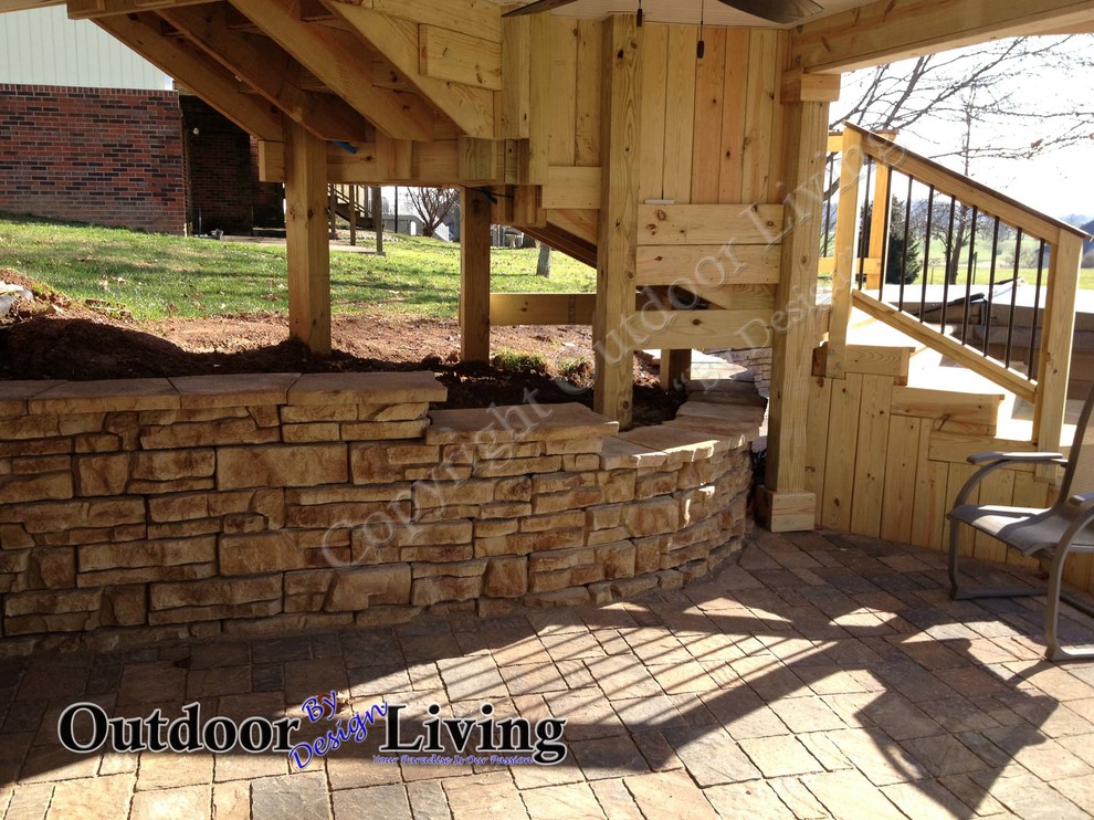 Landscape & Seat Wall Ideas for your Kentucky Landscape Eclectic