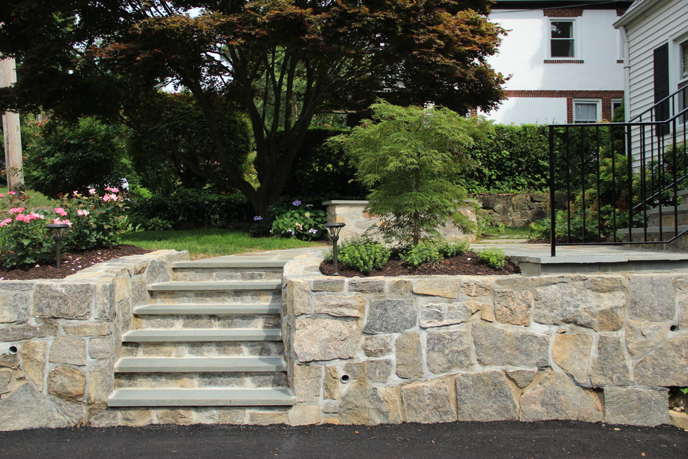 Landscape Retaining Wall Steps And Driveway Traditional New York By Manzer S Design Development Houzz - Pictures Of Retaining Walls For Driveways