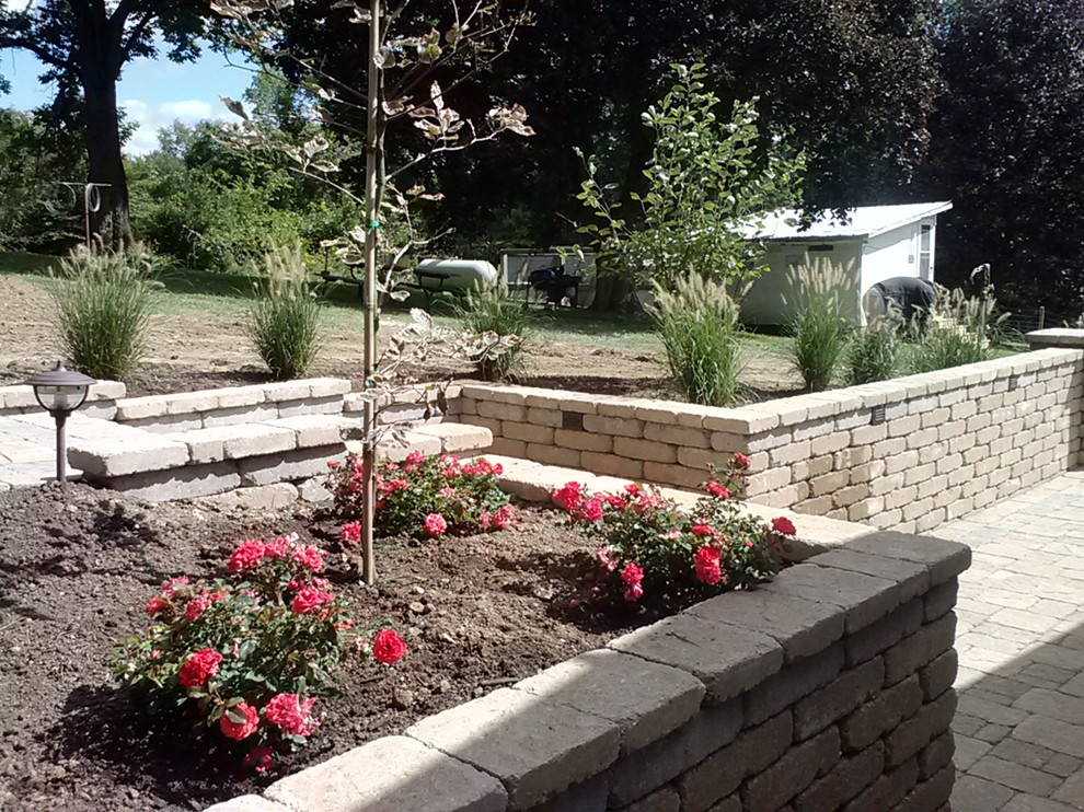 Landscaping Traditional Landscape Columbus by intimate spaces