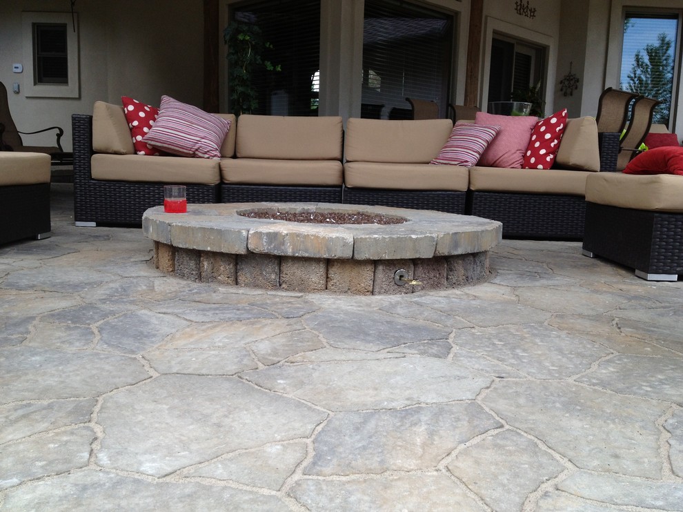 Lexington Hills, Eagle Id...Backyard Rennovation Rustic Patio