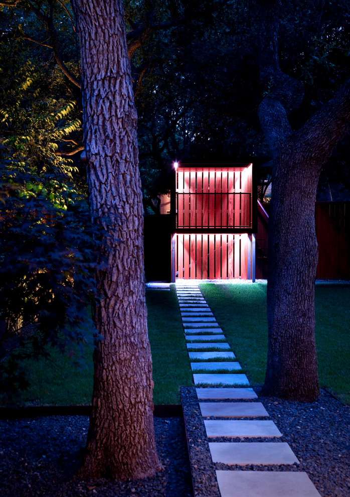 Design ideas for a contemporary backyard outdoor playset in Austin.