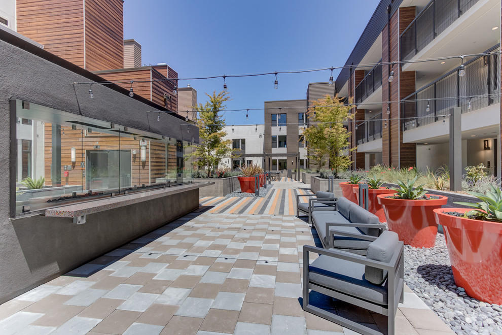 Locale State Street by SummerHill Homes Condos Outdoor Space