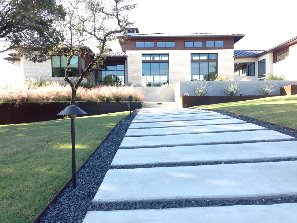 Design ideas for a modern landscaping in Austin.
