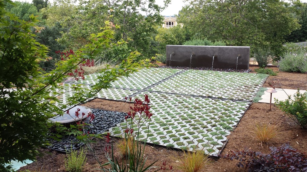 Los Altos Hills, CA Modern Landscape San Francisco by Habitat