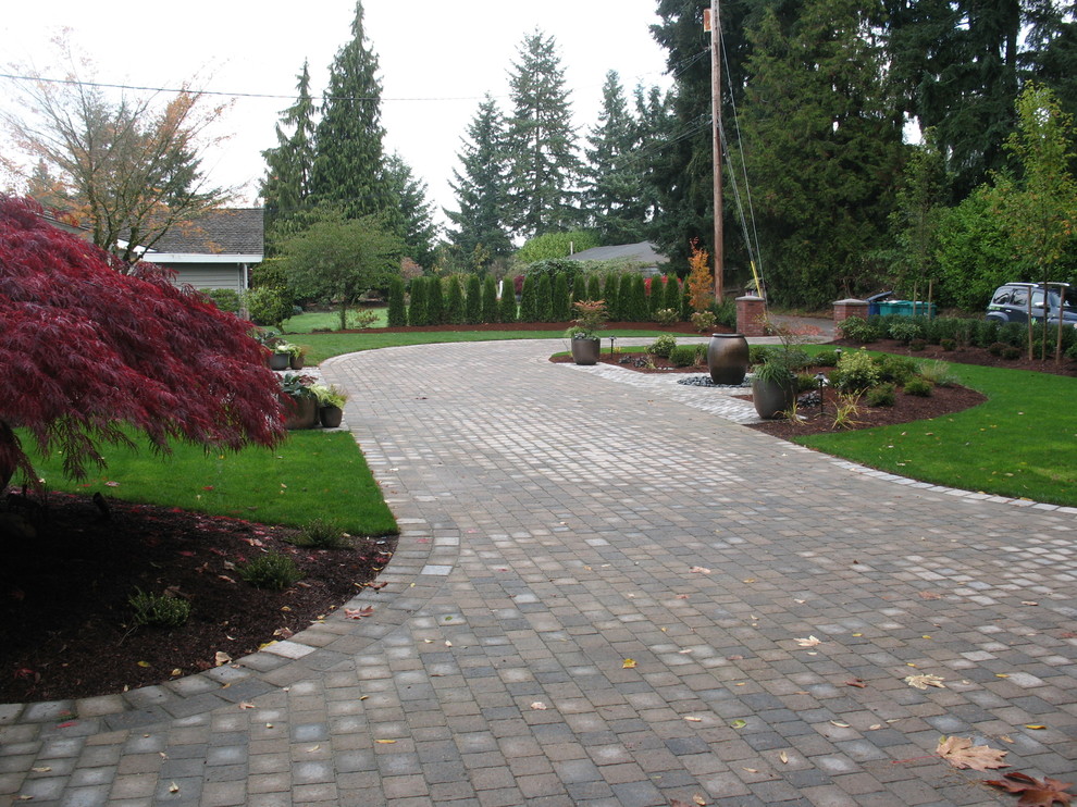 Malone's Landscape Design Build Traditional Landscape Seattle