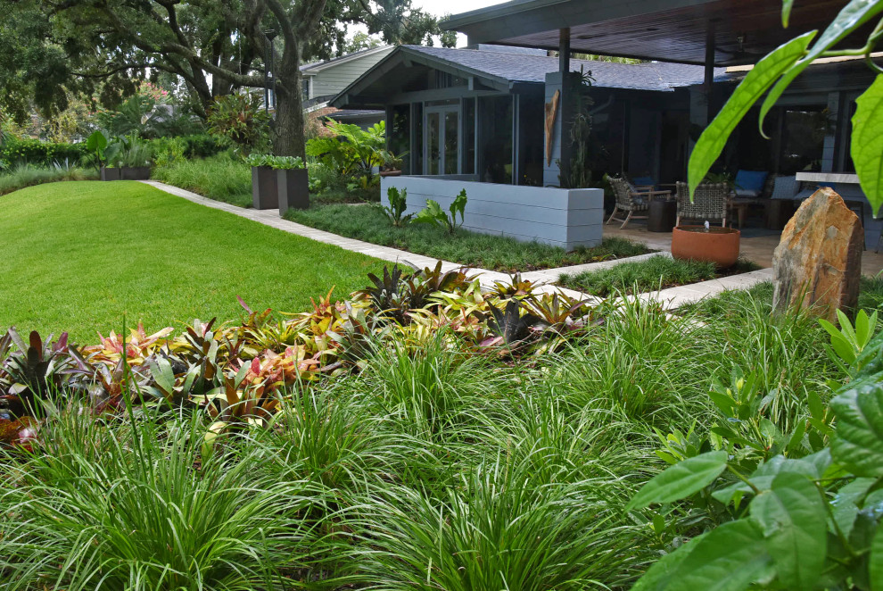 MidCentury Modern Garden Midcentury Garden Orlando by Hortus