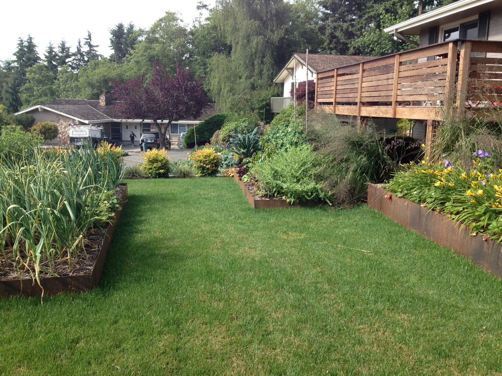 Design ideas for a retro garden in Seattle.