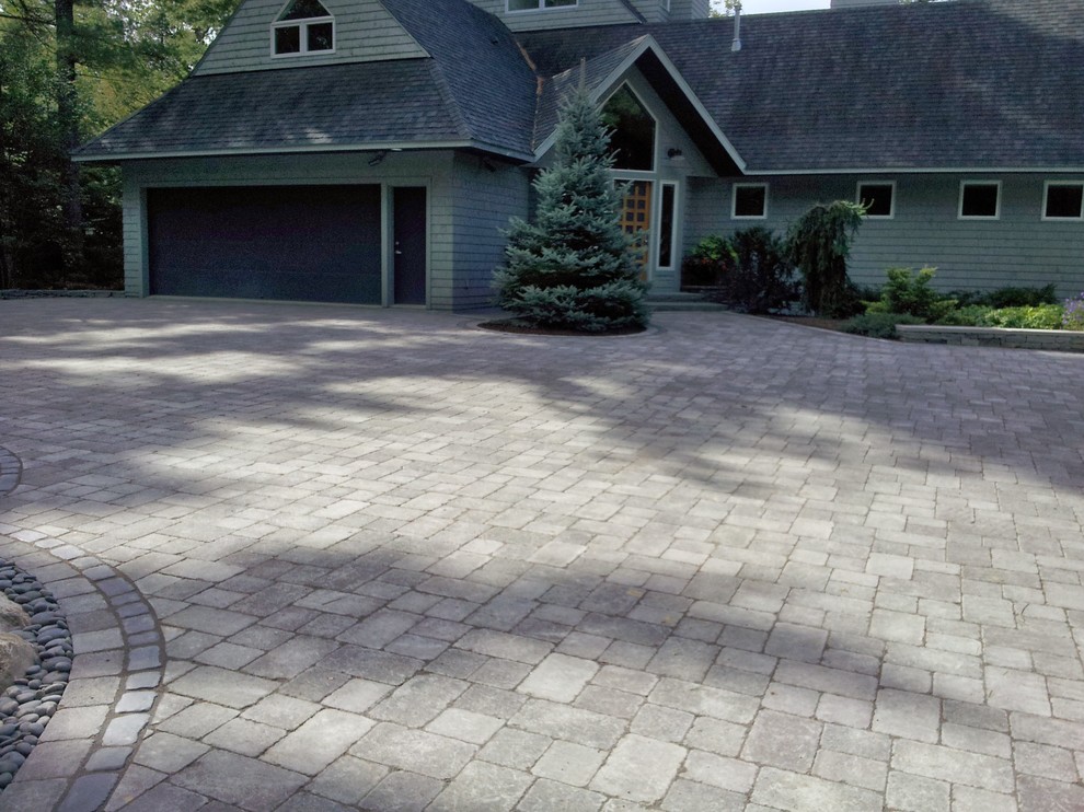 Milton, VT Driveway Transitional Landscape Burlington by MAPLE