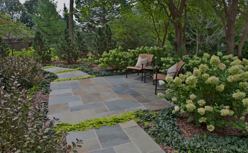 Design ideas for a modern garden in Minneapolis.
