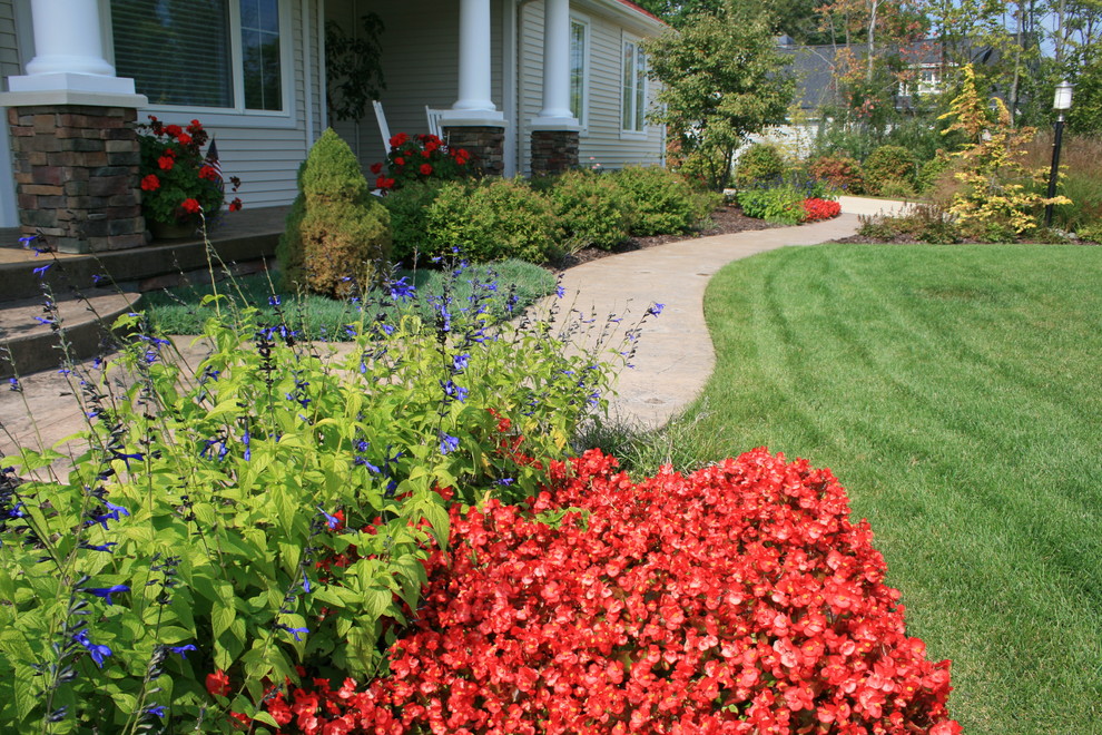 Misc. 2012 Traditional Landscape Grand Rapids by Evergreen