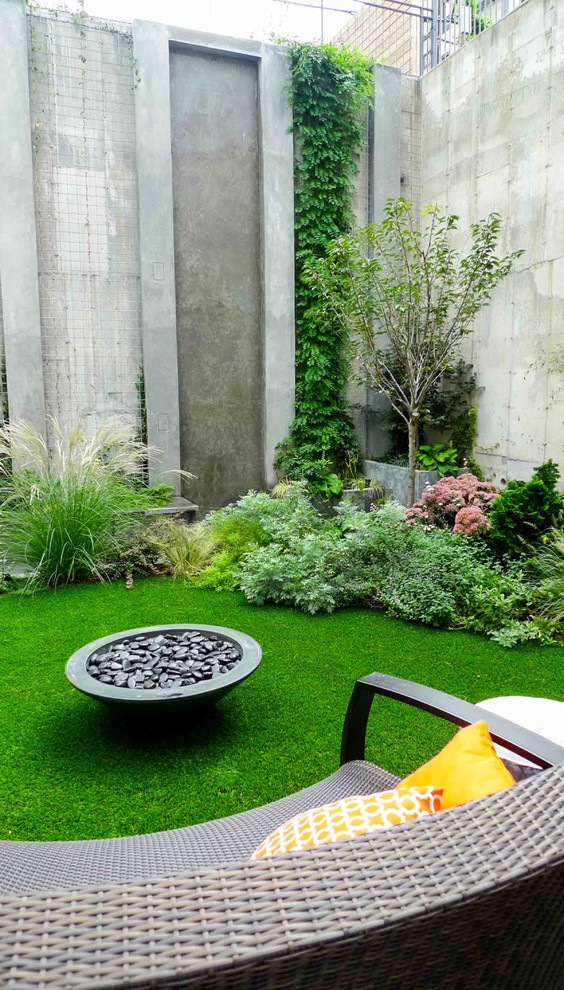 Immagine di un giardino minimal