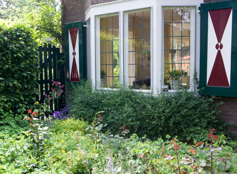 Photo of a farmhouse garden in Amsterdam.