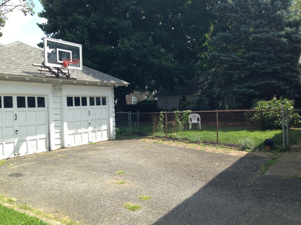 Nick A's Roof King Platinum Basketball System on a 18x20 in Drexel Hill