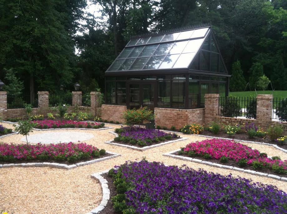 Klassischer Garten in Richmond