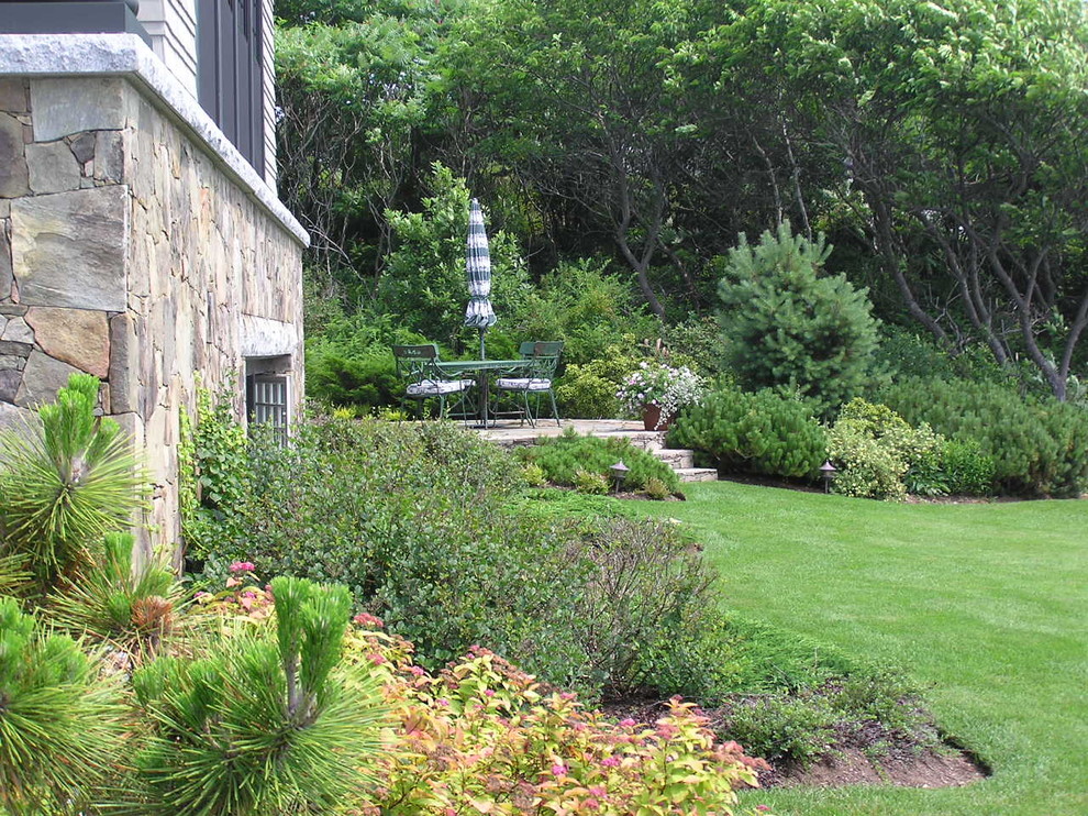 Klassischer Garten in Portland Maine