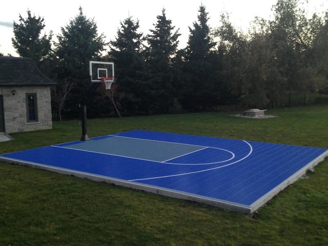Outdoor Basketball Courts - Klassisch - Garten - Toronto - von Total Sport  Solutions, Inc. | Houzz