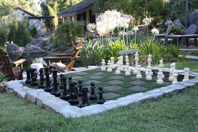 Outdoor chess set - Contemporary - Landscape - San Diego | Houzz