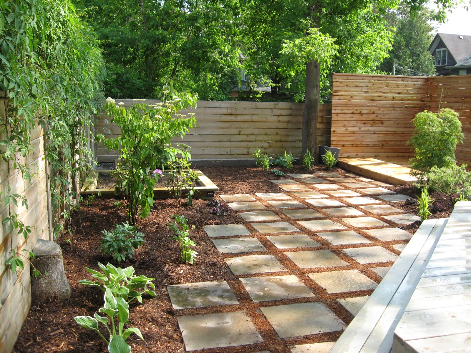 Dog Friendly Landscape Houzz