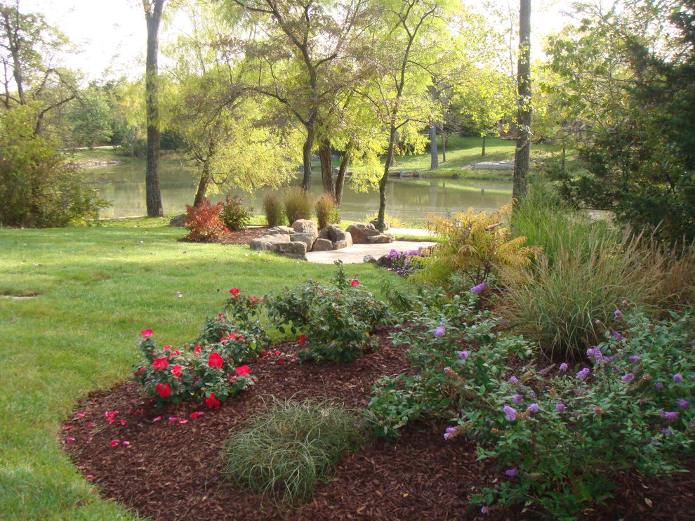 Outdoor Living Areas Traditional Landscape Kansas City by Red Oak Landscaping LLC Houzz