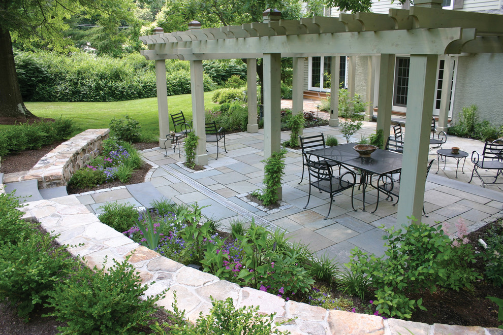 This is an example of a traditional stone landscaping in Philadelphia.