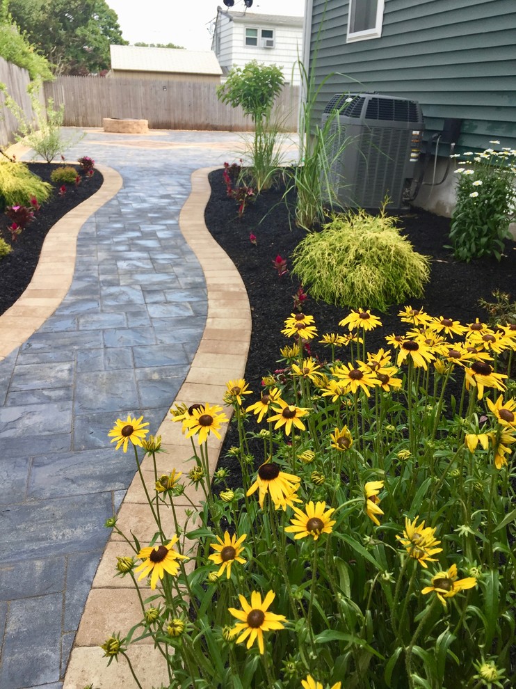Outdoor Paver Patio with Kitchen and Firepit West Babylon, NY 11704