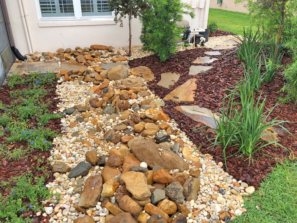 Overhaul of an existing landscape with a complex draingage solution