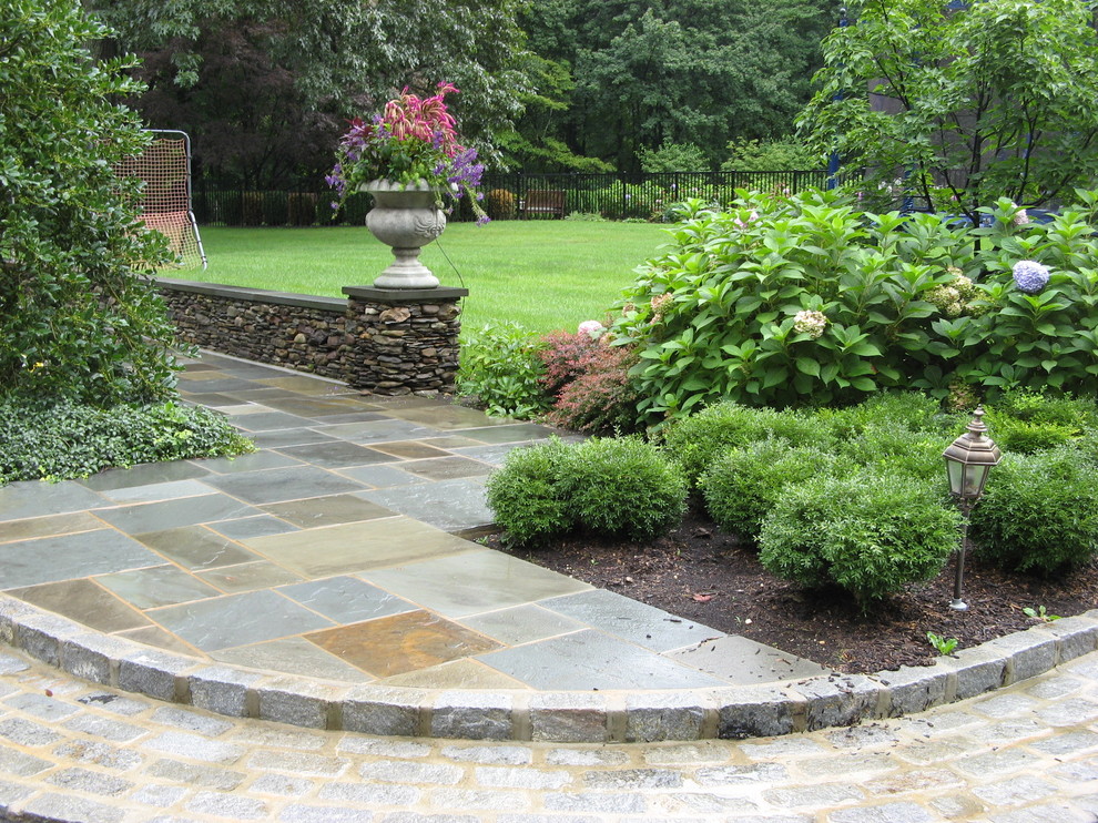 Oyster Bay, NY Residence Traditional Landscape New York by