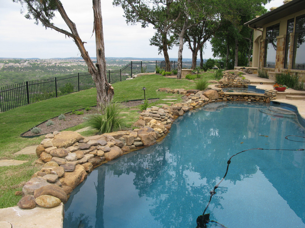 Palisades Pointe Ln, The Pointe of Lake Pointe Austin TX Mediterranean Landscape Austin