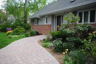 Patio Rockville, MD - Traditional - Landscape - DC Metro - by Design
