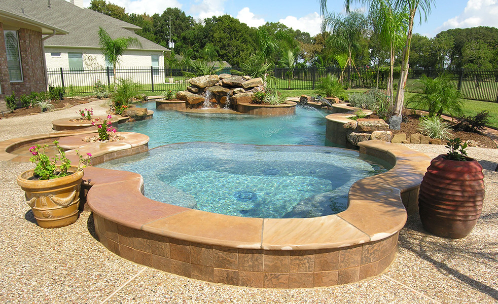 Patterson Modern Pool Houston by Pools Plus LLC. Houzz