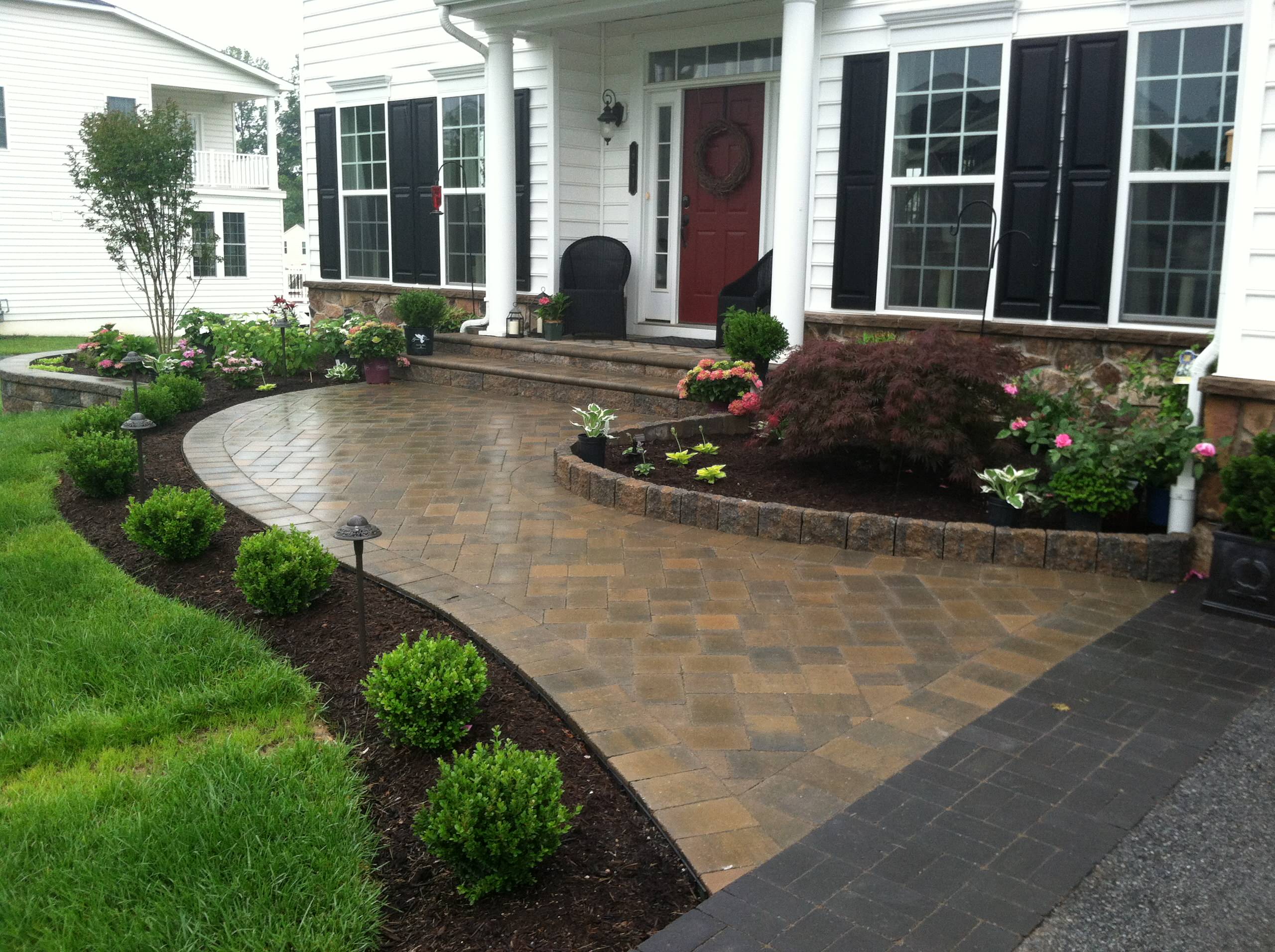 Revamp Your Curb Appeal With Stunning Walkway Front Yard Landscape Design   Paver Walkways Autumn Hill Patio And Landscape Img~c441fe2a065f4137 14 0516 1 D6102bf 