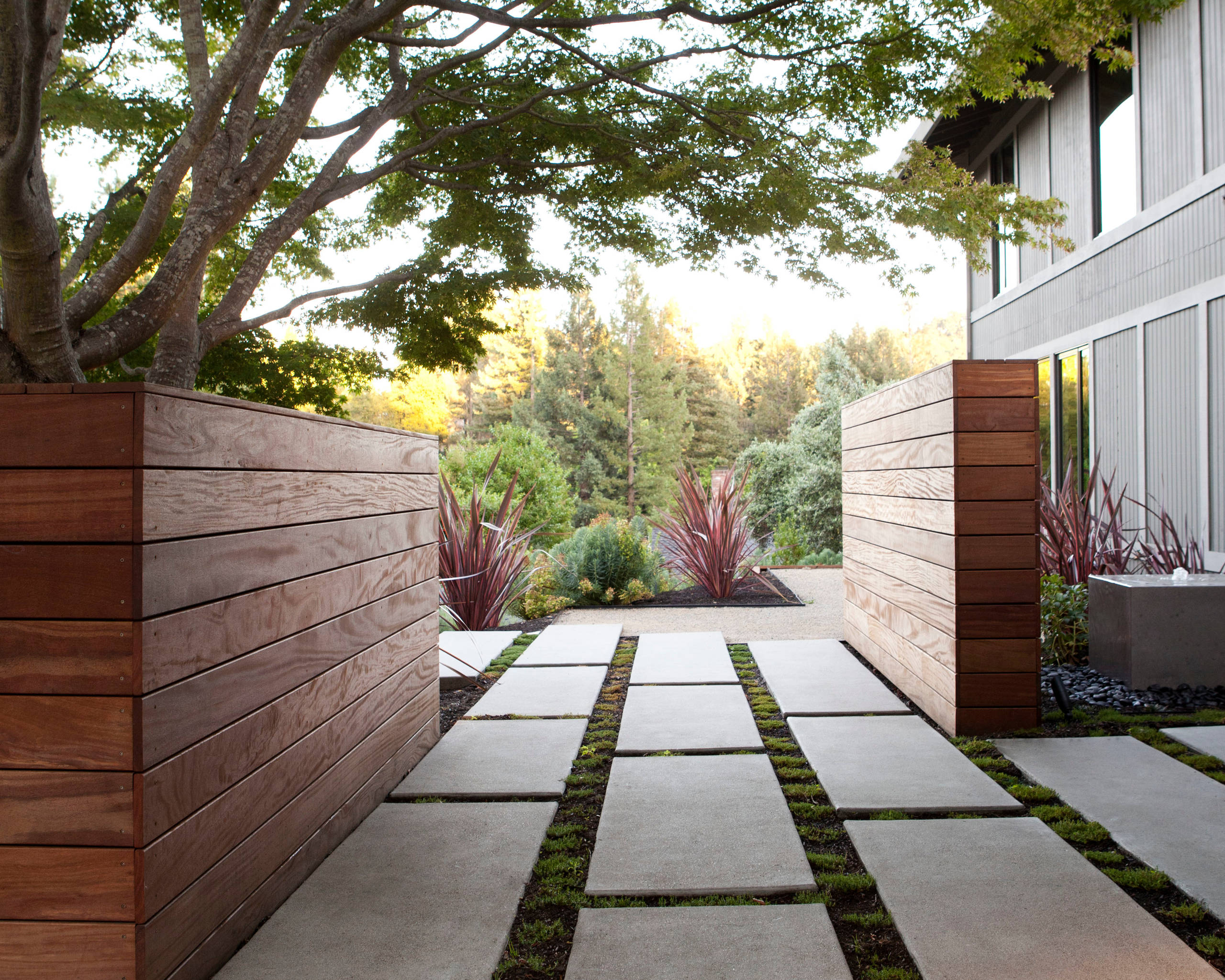 Staggered Concrete Paving Stones Houzz