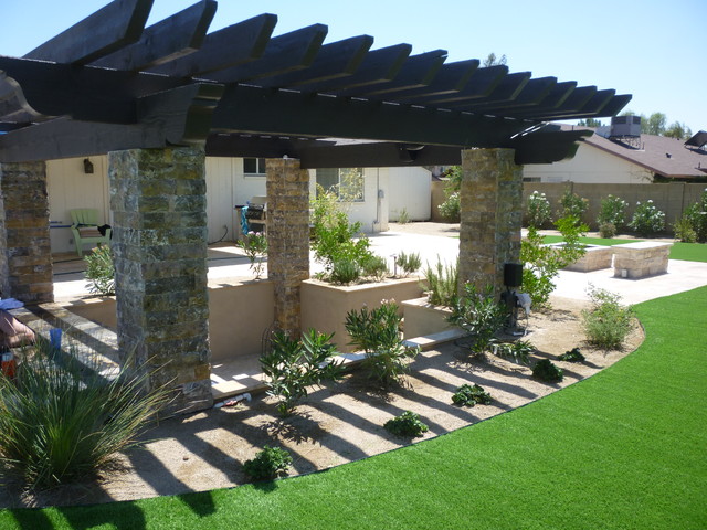 Pergola and Sunken Bar - Eclectic - Garden - Phoenix - by MTH Design Group  | Houzz