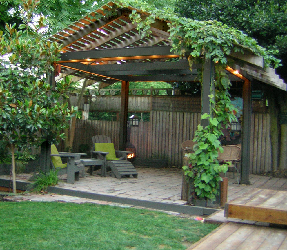 Photo of a small traditional full sun backyard concrete paver outdoor sport court in Seattle.
