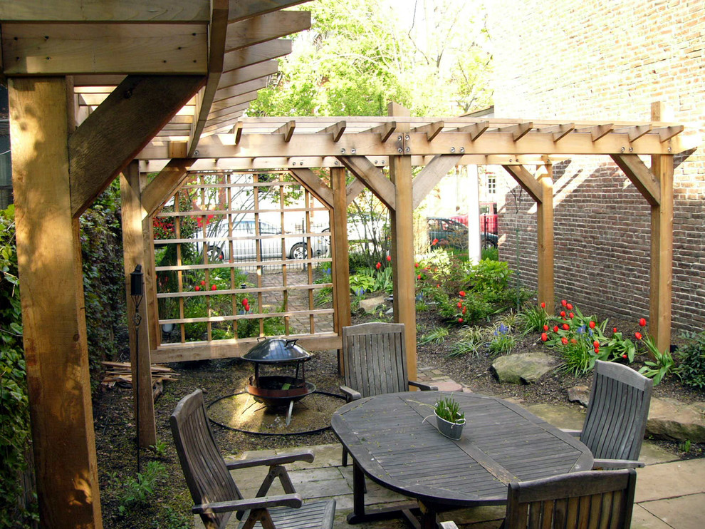 Inspiration for a small classic courtyard fully shaded garden in Other with an outdoor sport court and natural stone paving.