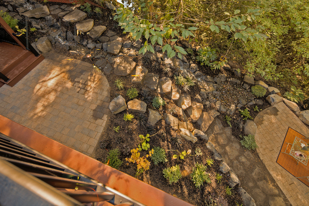 Plato Project Traditional Landscape Portland by Paradise