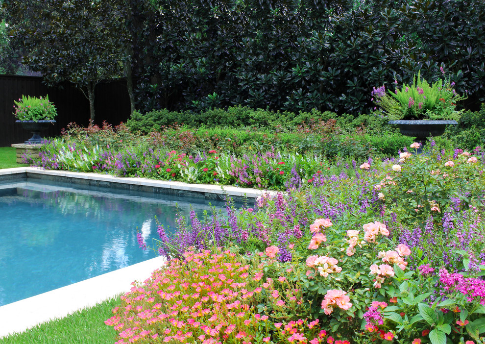 Design ideas for a world-inspired garden in Houston.