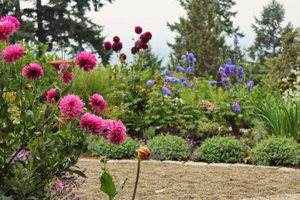 Rustikaler Garten in Portland
