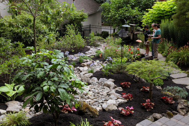 Dry Rock Creek Bed And Garden Design, Oregon Landscape Design