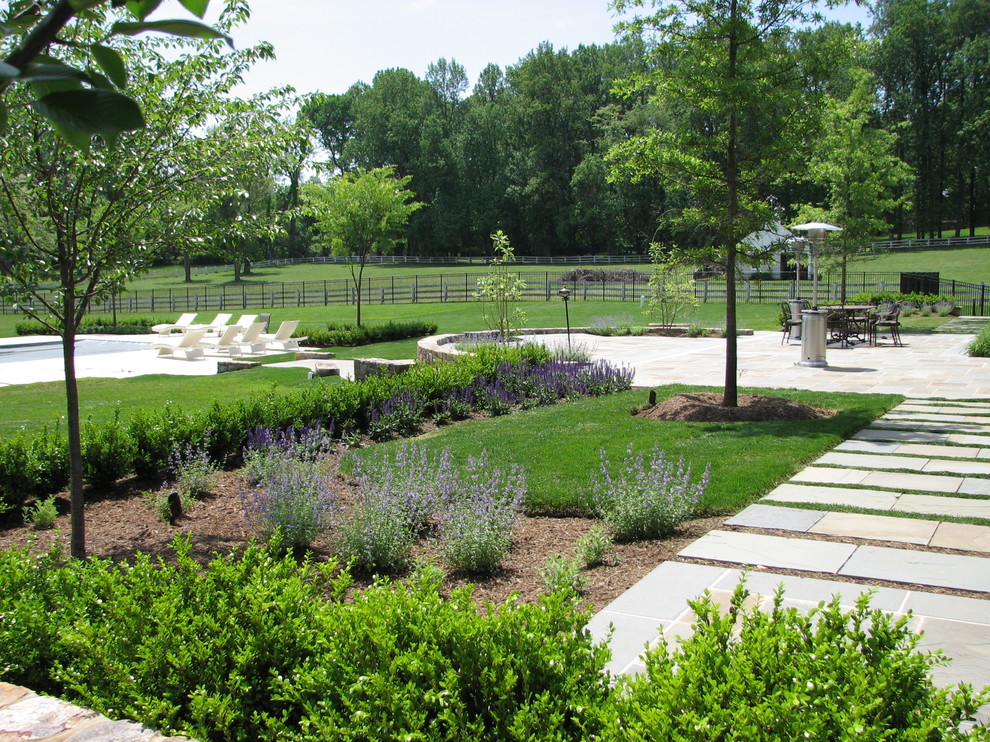 This is an example of a contemporary landscaping in DC Metro.