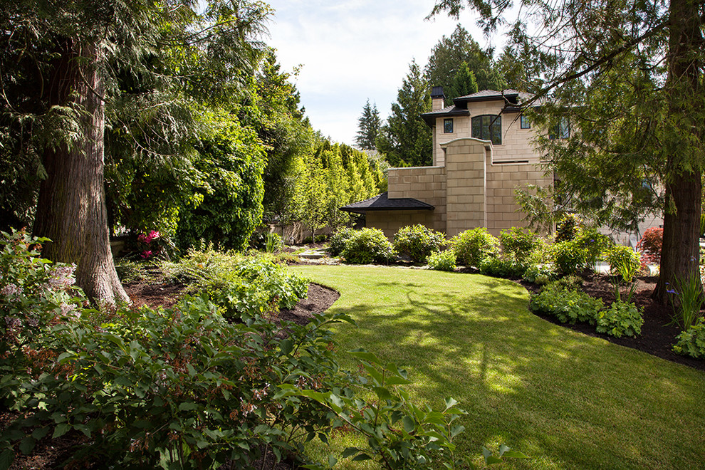 Private Residence West Side Vancouver - Traditional - Landscape ...