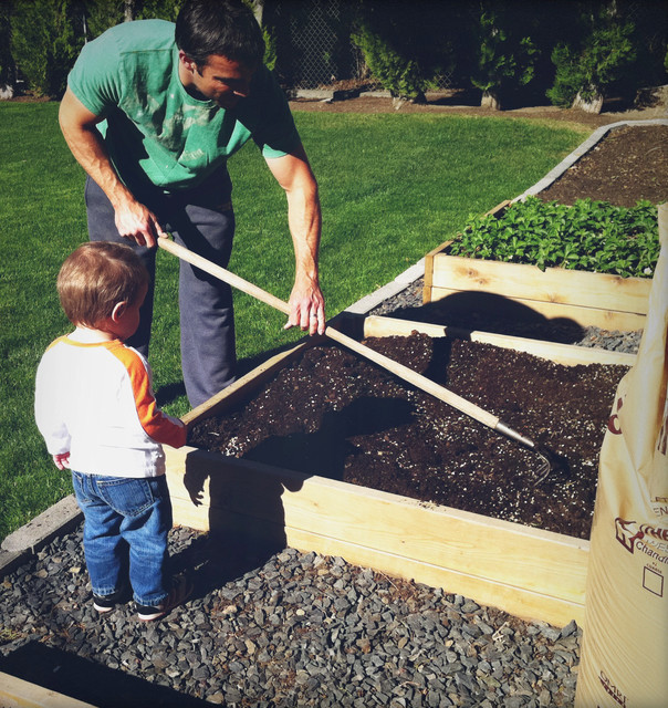 10 ateliers pour faire découvrir la vie du jardin aux enfants